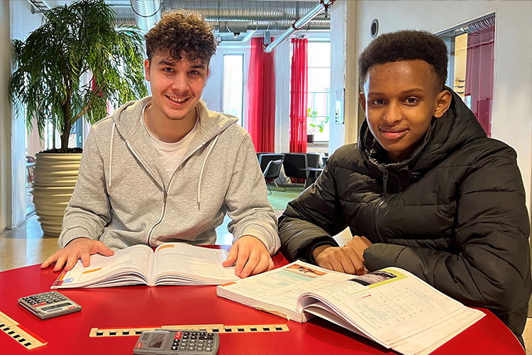 Här lagas trasiga betyg för en ljusare framtid.